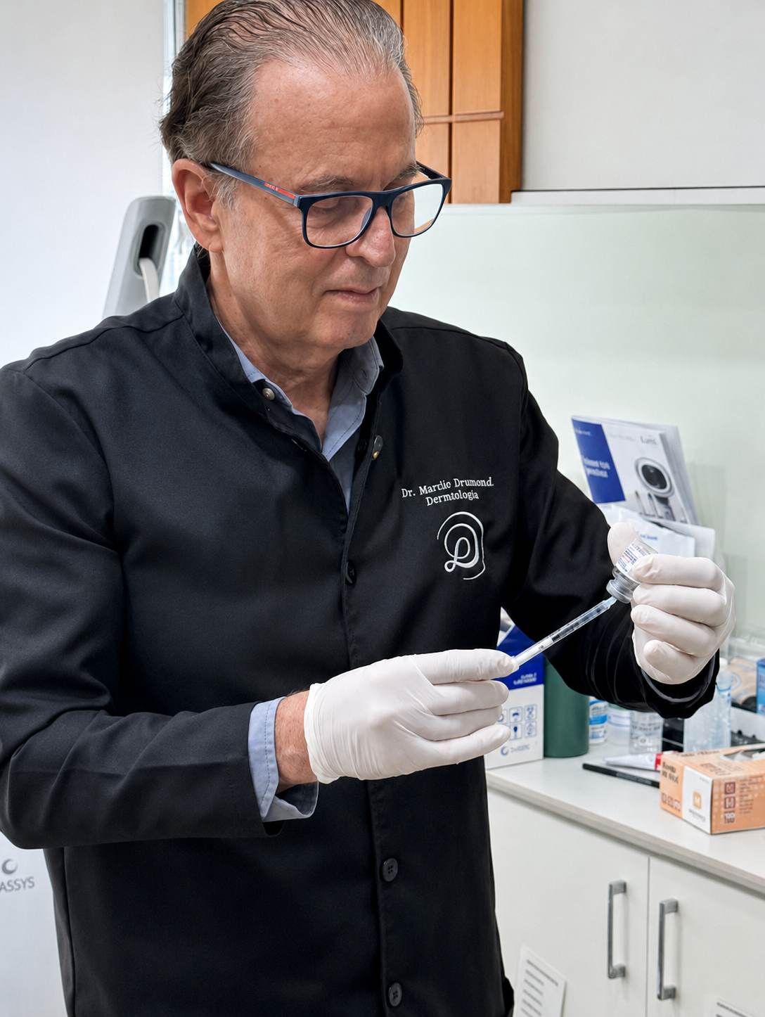Tratamento para suor excessivo na axila com botox: como funciona? — A importância de realizar o procedimento com um dermatologista